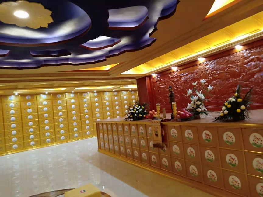 骨灰盒存放架定制的價(jià)格如何？